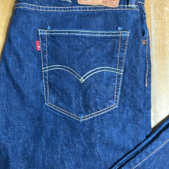 Men’s Levi’s 502 jeans - Picture 2 of 8